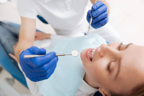 Best Teeth Whitening  in Puyallup, WA